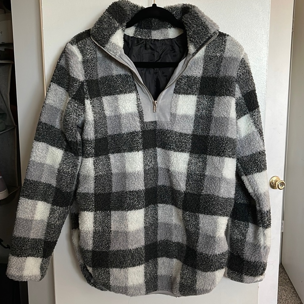 Black and gray quarter zip